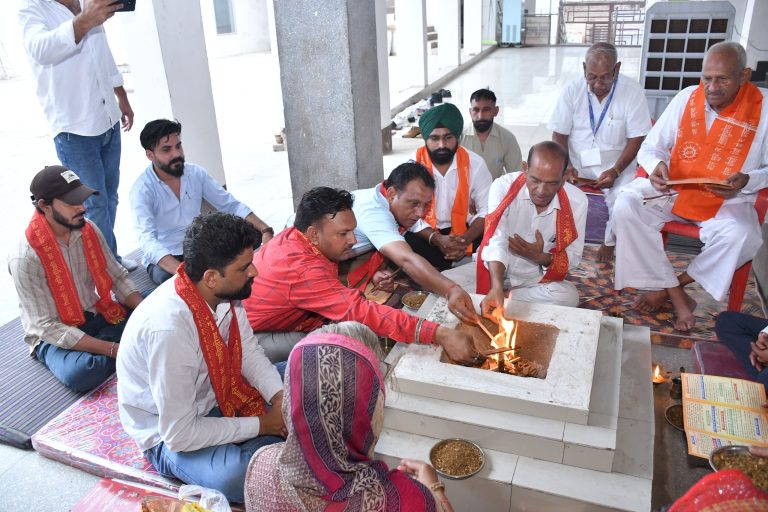 02_Aary Samaj (1)