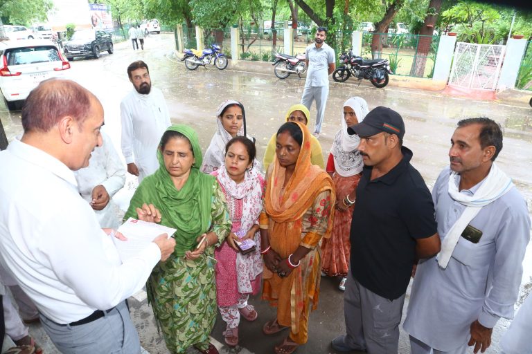 04_Aaganbadi